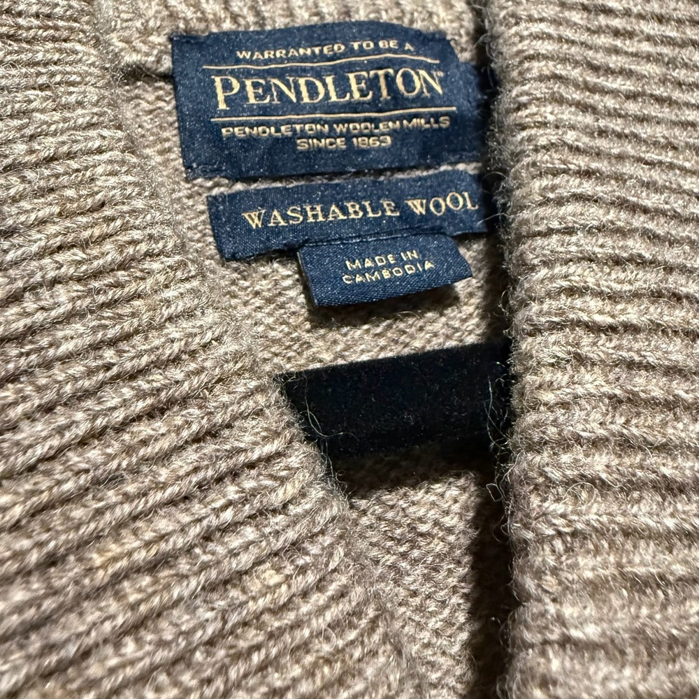 Pendelton Men's Tan Beige Shetland Wool Cardigan Sweater Size L - Picture 2 of 10